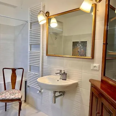 Loft Con Ampio Terrazzo In Centro Storico A *